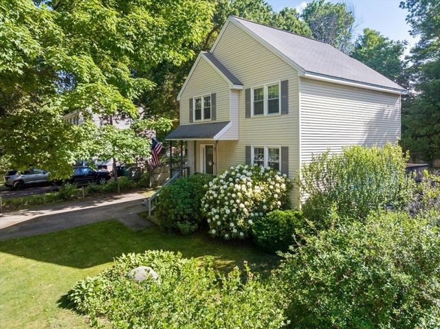 22 Canterbury St, Billerica, MA 01821