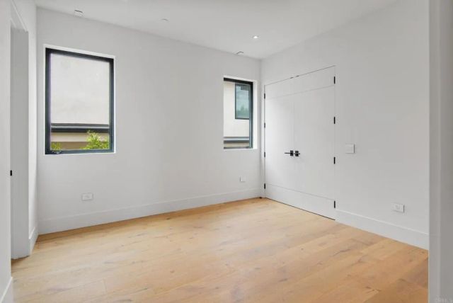 1030 Centinela, Santa Monica, CA 90403