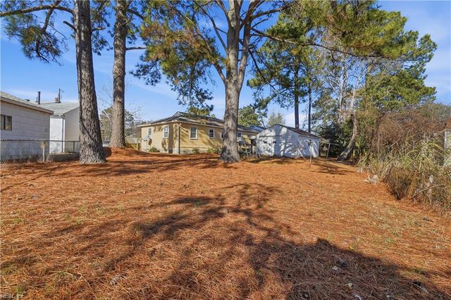 4551 Dora CIR, Norfolk, VA 23513