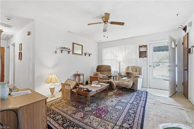 4551 Dora CIR, Norfolk, VA 23513