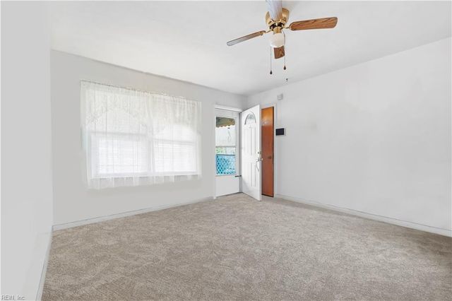 4551 Dora CIR, Norfolk, VA 23513