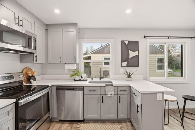 4824 N Adams St, Spokane, WA 99205