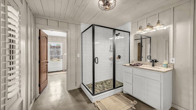 1060 Young Bend Road, Brock, TX 76087