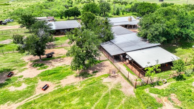 1060 Young Bend Road, Brock, TX 76087