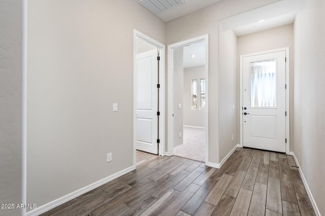 6068 N 207TH Drive, Buckeye, AZ 85396