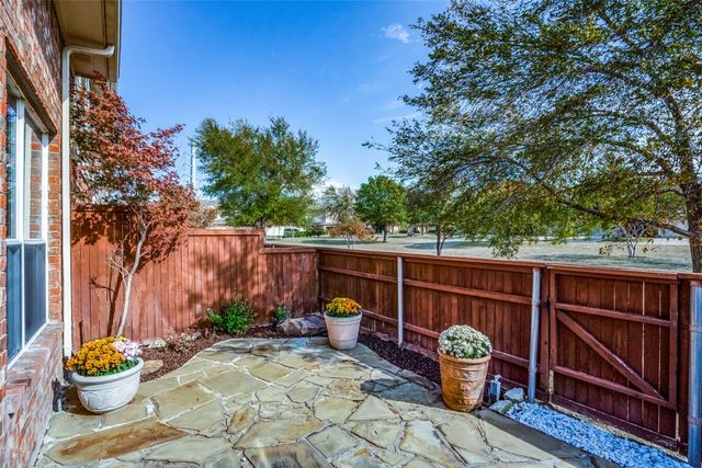 8600 Brunswick Drive, Plano, TX 75024