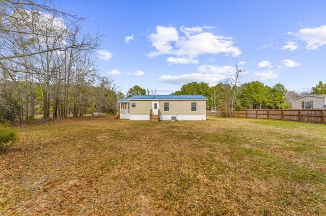 325 Beulah Tabernacle Drive, Saint Stephen, SC 29479