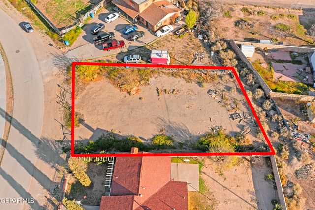 10213 Celedon Circle, Socorro, TX 79927