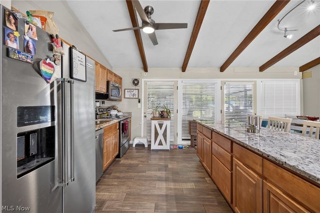 6221 Cedarwood Road, Mentor, OH 44060