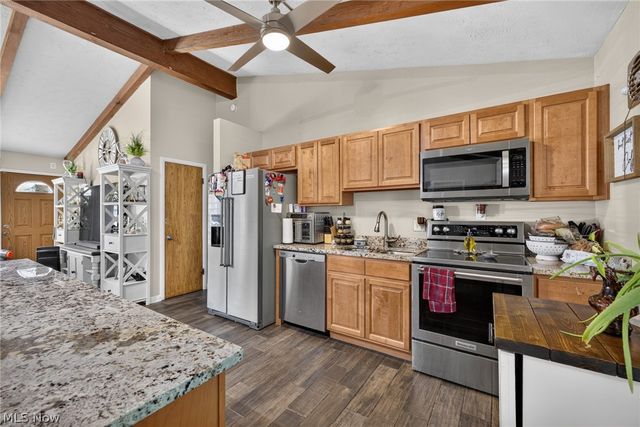 6221 Cedarwood Road, Mentor, OH 44060