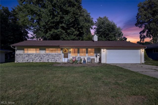 6221 Cedarwood Road, Mentor, OH 44060