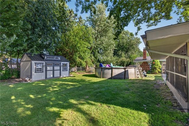 6221 Cedarwood Road, Mentor, OH 44060