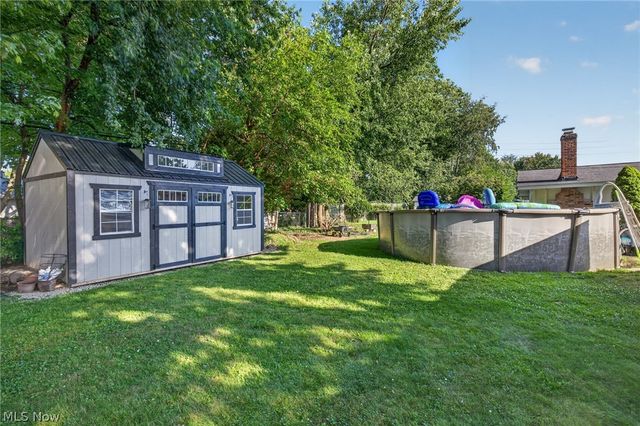 6221 Cedarwood Road, Mentor, OH 44060