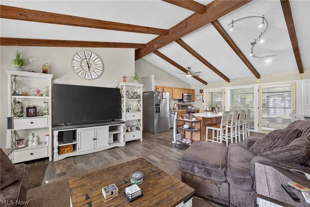 6221 Cedarwood Road, Mentor, OH 44060