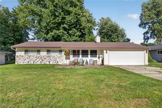6221 Cedarwood Road, Mentor, OH 44060