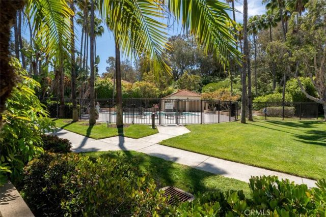 71 Corsica, Newport Beach, CA 92660