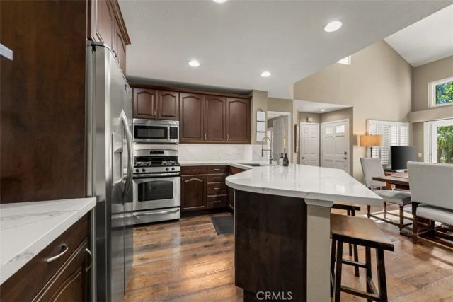 71 Corsica, Newport Beach, CA 92660