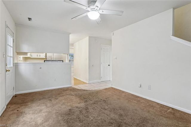 706 Lateen CT, Newport News, VA 23608