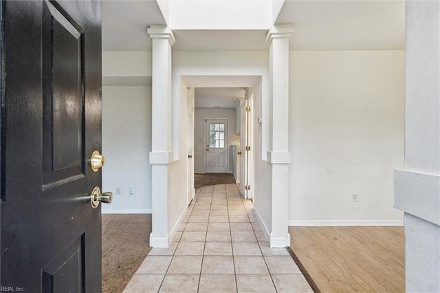 706 Lateen CT, Newport News, VA 23608