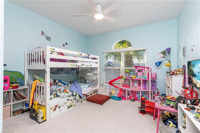 2120 CAY LAGOON DR 222, Naples, FL 34109