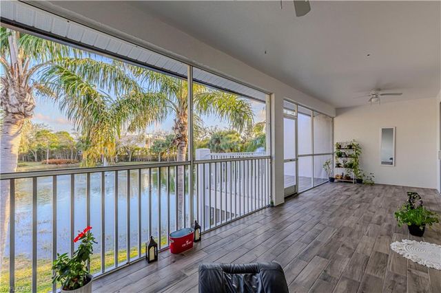 2120 CAY LAGOON DR 222, Naples, FL 34109