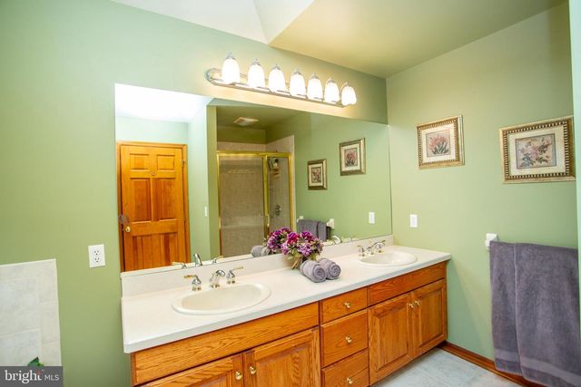 3 DANBERRY DRIVE, Ringoes, NJ 08551