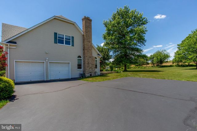 3 DANBERRY DRIVE, Ringoes, NJ 08551