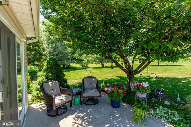 3 DANBERRY DRIVE, Ringoes, NJ 08551