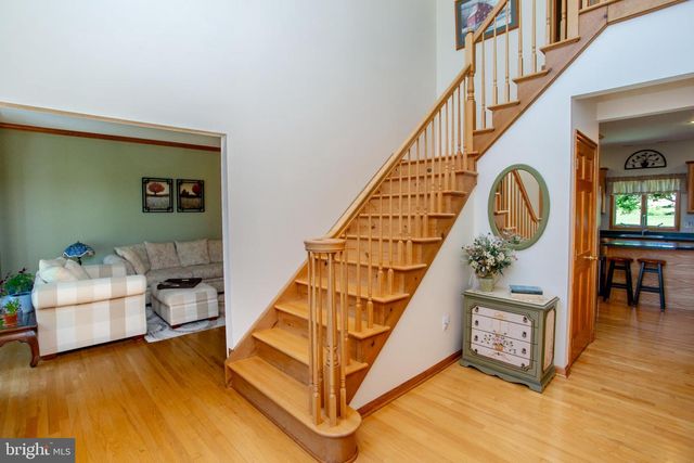 3 DANBERRY DRIVE, Ringoes, NJ 08551