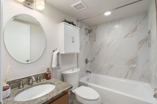 4704 E PARADISE VILLAGE Parkway N 101, Phoenix, AZ 85032