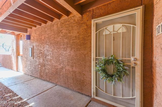 4704 E PARADISE VILLAGE Parkway N 101, Phoenix, AZ 85032