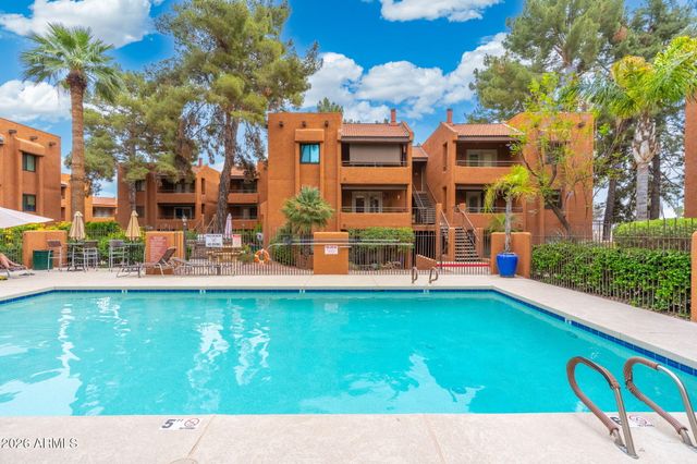 4704 E PARADISE VILLAGE Parkway N 101, Phoenix, AZ 85032