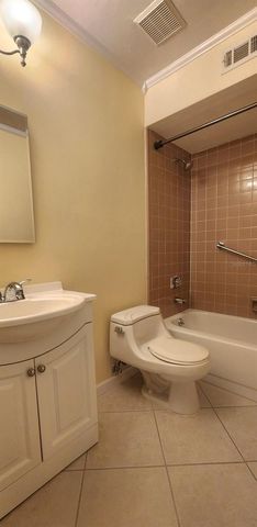 5405 NW 33RD PLACE, Gainesville, FL 32606