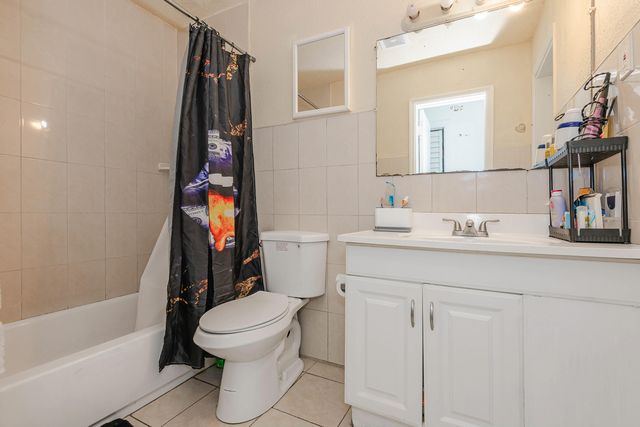3611 NW 40TH Court, Lauderdale Lakes, FL 33309