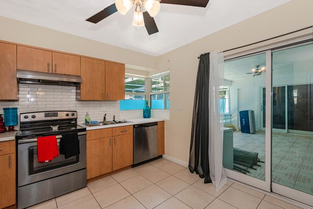3611 NW 40TH Court, Lauderdale Lakes, FL 33309