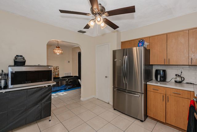 3611 NW 40TH Court, Lauderdale Lakes, FL 33309