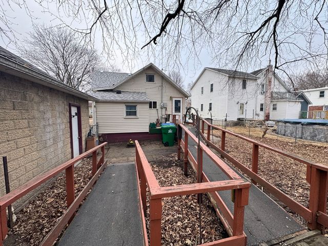 404 5th Avenue, Mendota, IL 61342