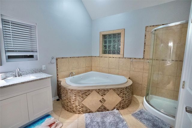 2599 Breaker Drive, Bolivar Peninsula, TX 77650