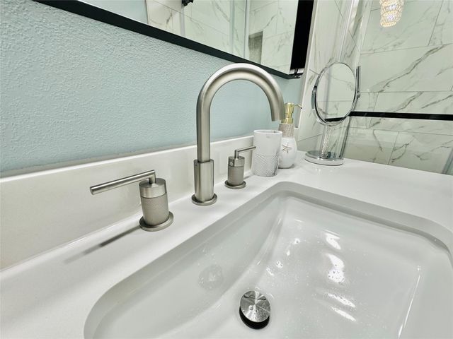 2599 Breaker Drive, Bolivar Peninsula, TX 77650