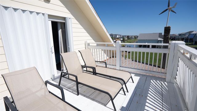2599 Breaker Drive, Bolivar Peninsula, TX 77650