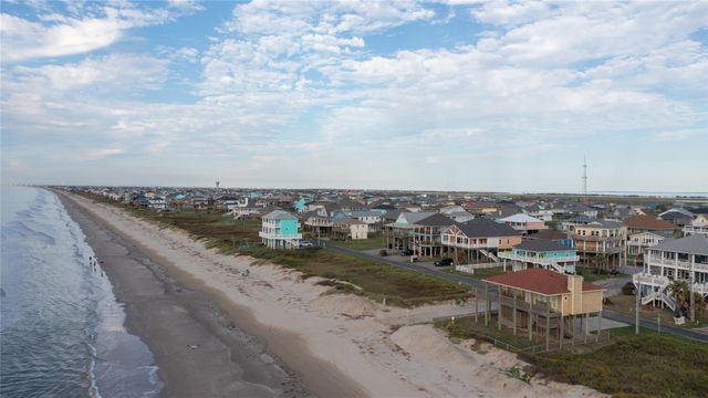 2599 Breaker Drive, Bolivar Peninsula, TX 77650