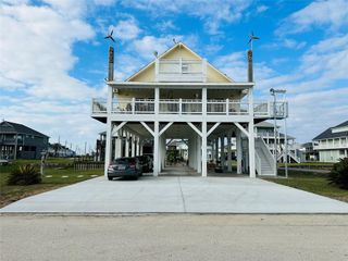 2599 Breaker Drive, Bolivar Peninsula, TX 77650