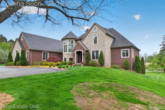 60675 Pontiac Trail, Lyon Charter Township, MI 48165