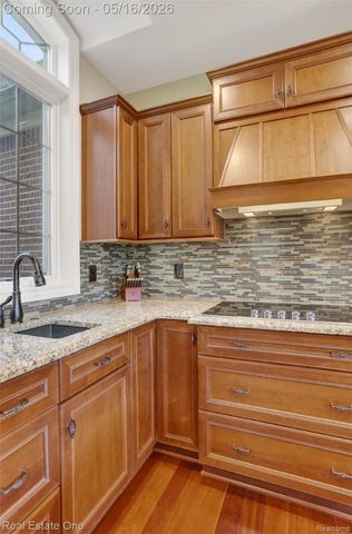 60675 Pontiac Trail, Lyon Charter Township, MI 48165