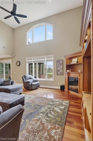 60675 Pontiac Trail, Lyon Charter Township, MI 48165