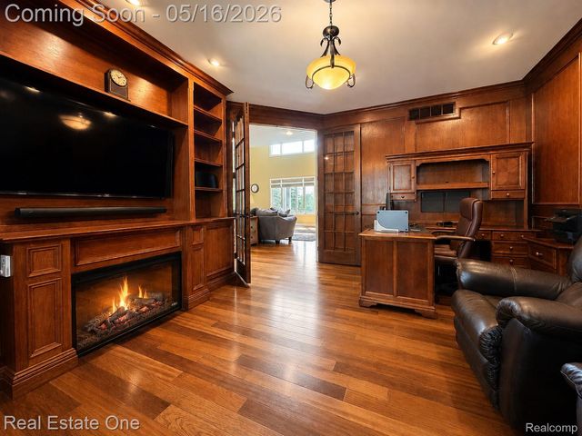 60675 Pontiac Trail, Lyon Charter Township, MI 48165