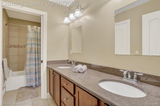60675 Pontiac Trail, Lyon Charter Township, MI 48165