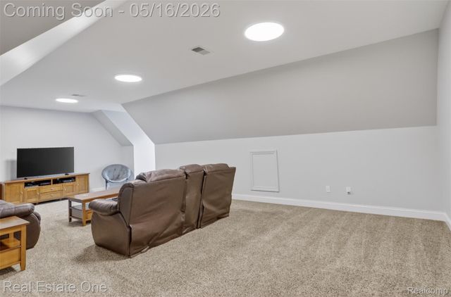 60675 Pontiac Trail, Lyon Charter Township, MI 48165
