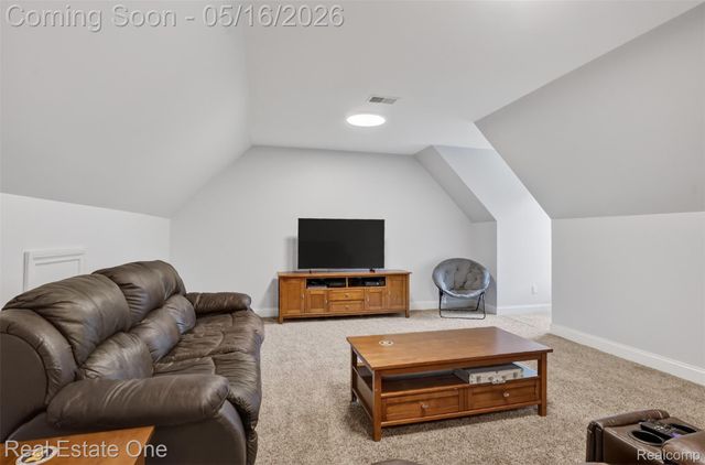 60675 Pontiac Trail, Lyon Charter Township, MI 48165
