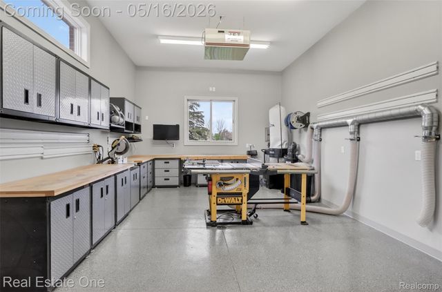 60675 Pontiac Trail, Lyon Charter Township, MI 48165